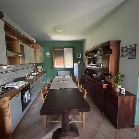 Homestay Il Giardino Di Emilia - Intero In Con Giardino Privato E Piscina Estiva